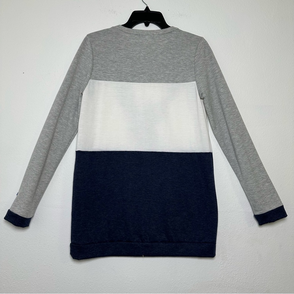 12 Pm By Mon Ami Christmas Sequin Reindeer Color Block Long Sleeve Size M - Picture 3 of 10
